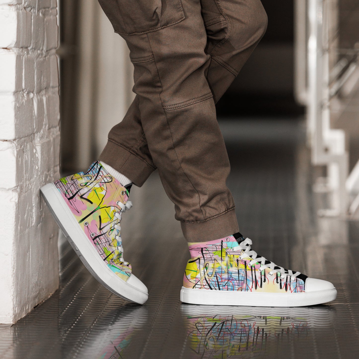 Graffiti Jesus Designer Men’s high top canvas shoes